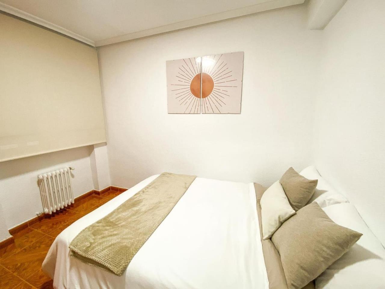 Residencial Leyra, Piso Centrico De 6 Habitaciones, 8 Camas Salamanca Exterior foto